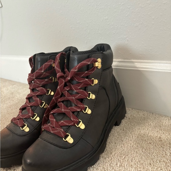 SOREL Lennox waterproof hiking boot, size 10 - Picture 3 of 6